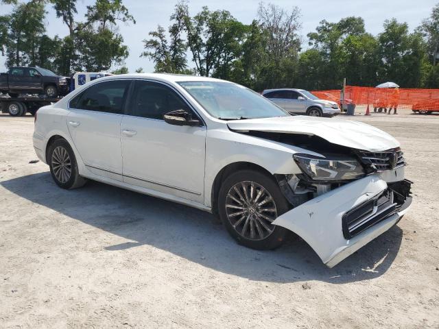 Photo 4 from auction – 2016 VOLKSWAGEN PASSAT with VIN 1VWBS7A32GC038811