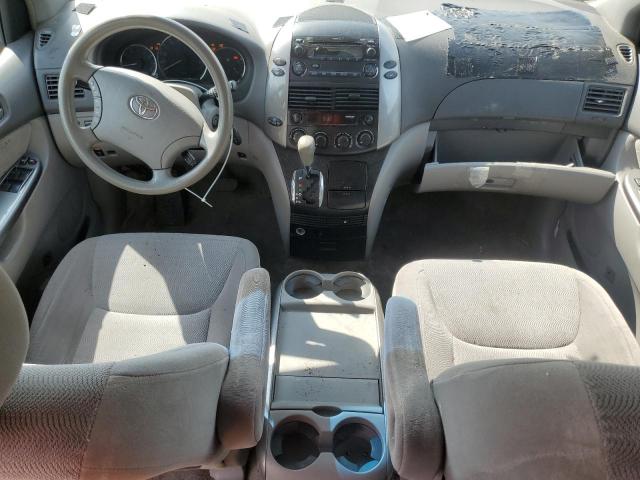Photo 8 from auction – 2010 TOYOTA SIENNA CE with VIN 5TDKK4CC2AS342287