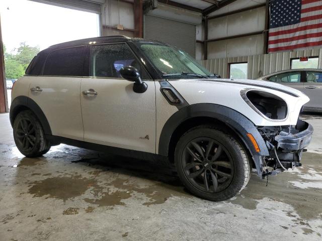 Photo 4 from auction – 2011 MINI COOPER S C with VIN WMWZC5C5XBWL53894