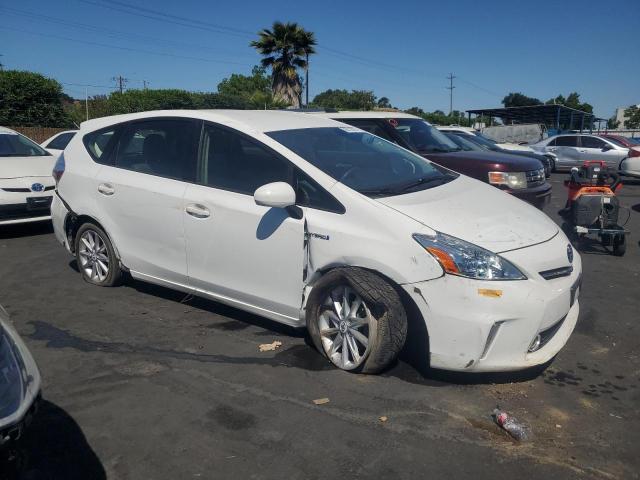 Photo 4 from auction – 2012 TOYOTA PRIUS V with VIN JTDZN3EU5C3093817