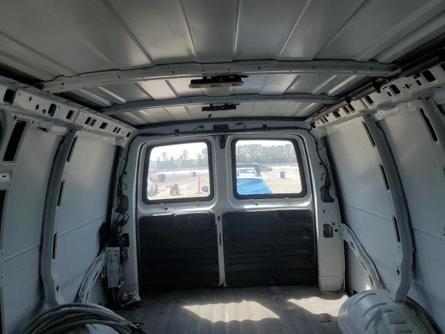 Photo 10 from auction – 2018 CHEVROLET EXPRESS G2 with VIN 1GCWGAFP6J1338529