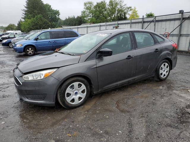 FORD FOCUS S 2015 with VIN 1FADP3E23FL322332 - Photo from auction
