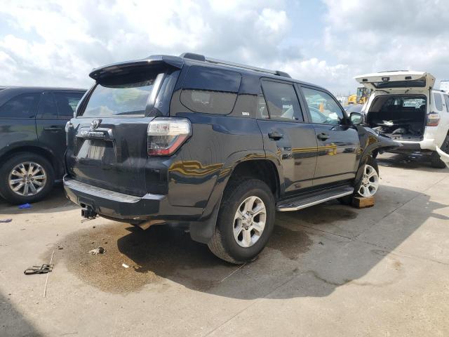 Photo 3 from auction – 2019 TOYOTA 4RUNNER SR with VIN JTEZU5JR7K5199359
