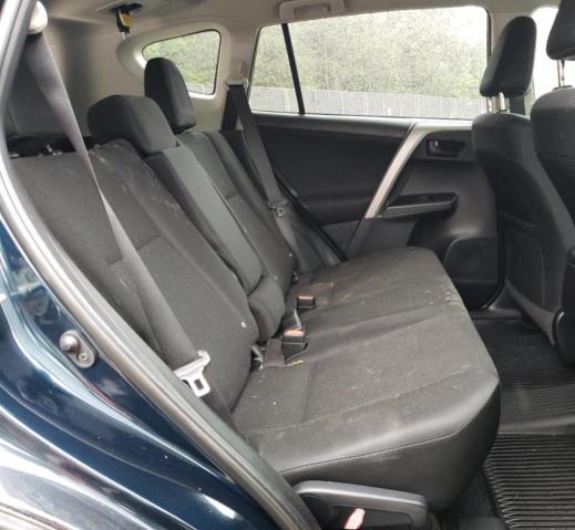 Photo 11 from auction – 2018 TOYOTA RAV4 LE with VIN 2T3BFREV1JW816177