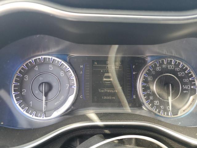 Photo 9 from auction – 2015 CHRYSLER 200 LIMITE with VIN 1C3CCCAB2FN504913