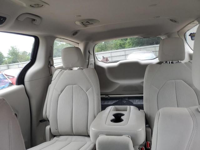 Photo 10 from auction – 2017 CHRYSLER PACIFICA T with VIN 2C4RC1DG9HR529167