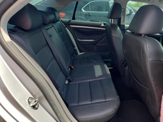 Photo 11 from auction – 2007 VOLKSWAGEN JETTA WOLF with VIN 3VWEF71K57M189021