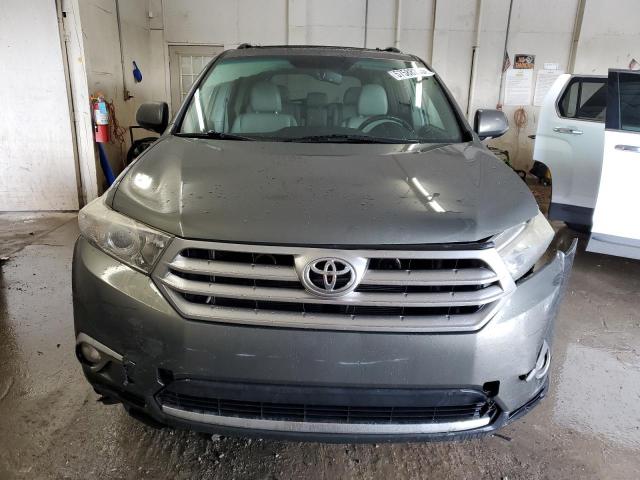 Photo 5 from auction – 2012 TOYOTA HIGHLANDER with VIN 5TDDK3EHXCS116447