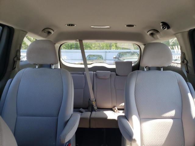 Photo 10 from auction – 2018 KIA SEDONA L with VIN KNDMA5C16J6403396