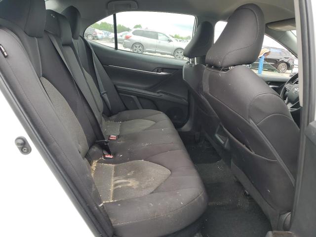 Photo 10 from auction – 2022 TOYOTA CAMRY LE with VIN 4T1C31AK2NU035418