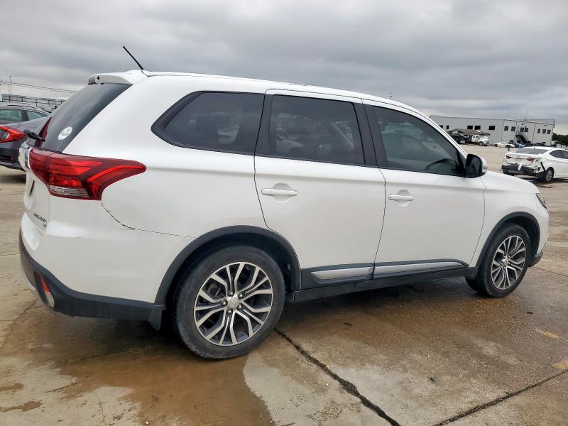 Photo 3 from auction – 2016 MITSUBISHI OUTLANDER with VIN JA4AD3A3XGZ014605