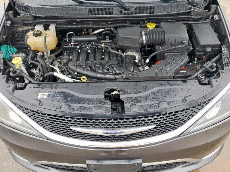 Photo 12 from auction – 2018 CHRYSLER PACIFICA T with VIN 2C4RC1FG0JR279949