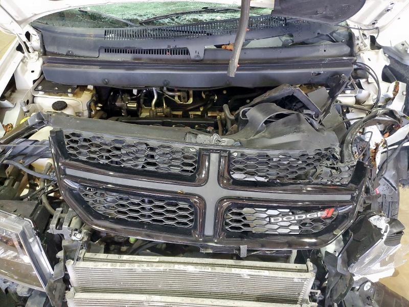 Photo 12 from auction – 2019 DODGE JOURNEY SE with VIN 3C4PDCBB7KT846005
