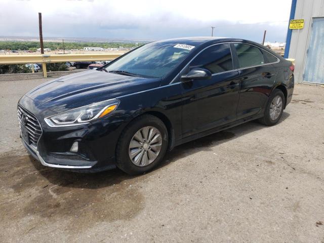HYUNDAI SONATA SE 2018 with VIN 5NPE24AF2JH690798 - Photo from auction