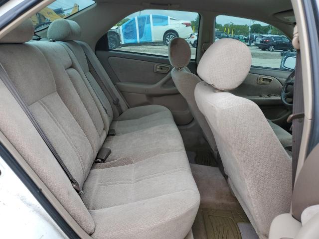 Photo 10 from auction – 2000 TOYOTA CAMRY LE with VIN 4T1BF22K2YU941855