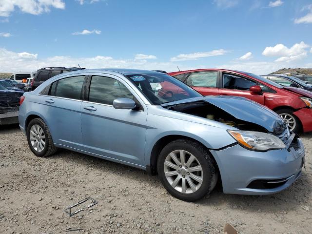 Photo 4 from auction – 2014 CHRYSLER 200 TOURIN with VIN 1C3CCBBG5EN105576