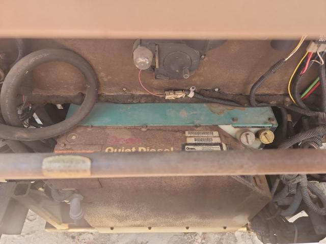 Photo 7 from auction – 1999 FREIGHTLINER CHASSIS X with VIN 4UZ6XFBC2XCB78452