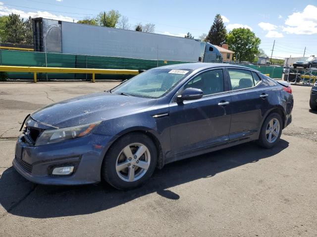 KIA OPTIMA LX 2015 مع رقم تعريف المركبة 5XXGM4A78FG372683 - صورة من المزاد