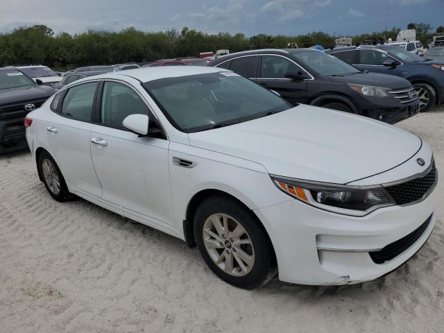 Photo 4 from auction – 2016 KIA OPTIMA with VIN 5XXGT4L30GG069928