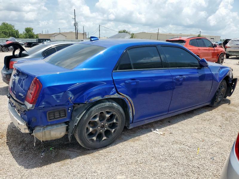 Photo 3 from auction – 2020 CHRYSLER 200 SEDAN with VIN 2C3CCAGG2LH151035