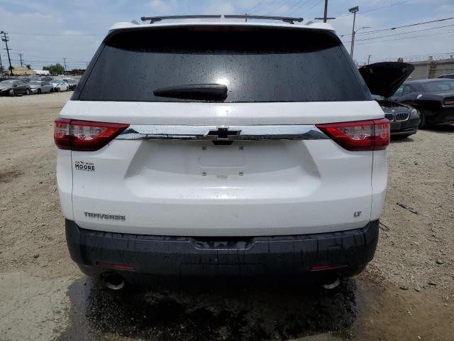 Photo 6 from auction – 2018 CHEVROLET TRAVERSE L with VIN 1GNERHKW2JJ232355