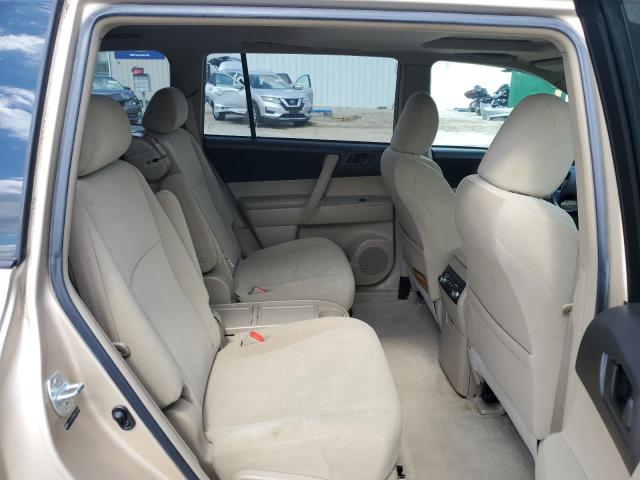 Photo 11 from auction – 2010 TOYOTA HIGHLANDER with VIN 5TDZK3EH9AS012809