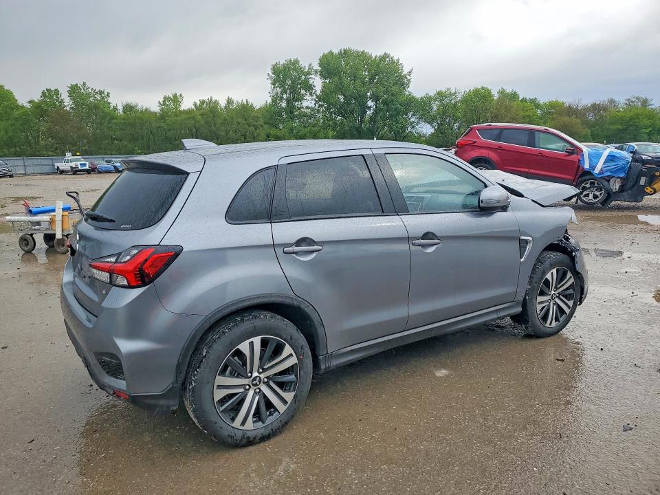 Photo 3 from auction – 2026 MITSUBISHI OUTLANDER MAX with VIN JA4ARUAU4TU016745