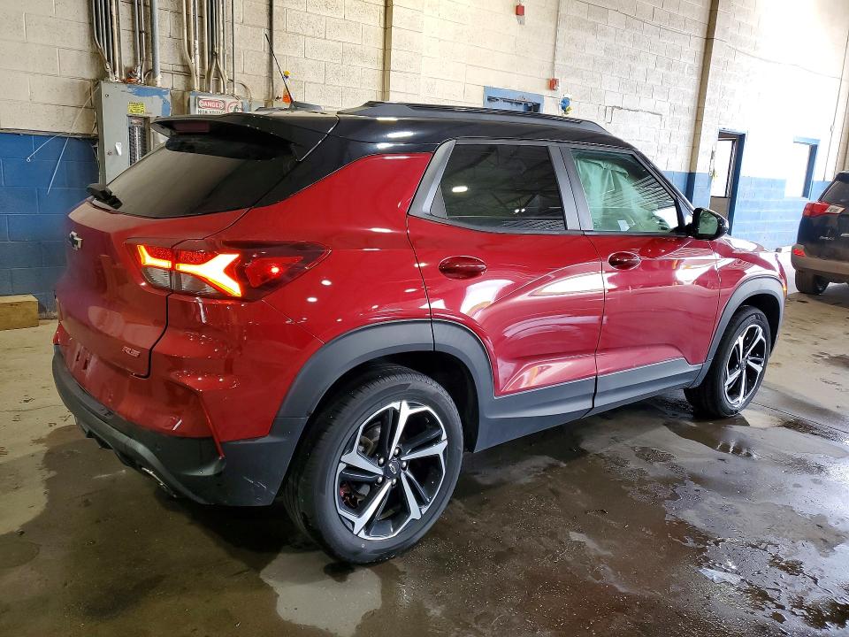 Photo 3 from auction – 2021 CHEVROLET TRAILBLAZER with VIN KL79MTSL6MB017865