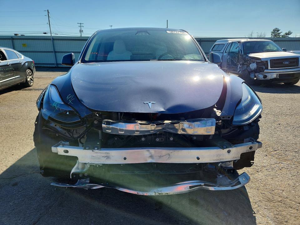 Photo 5 from auction – 2023 TESLA MODEL Y with VIN 7SAYGDEE4PF832210