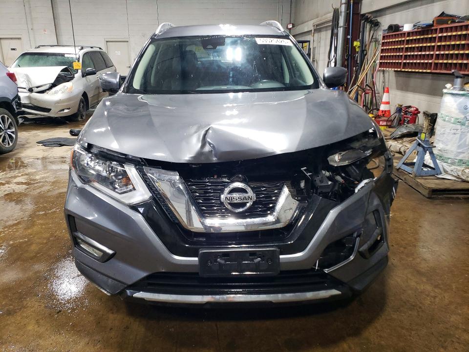 Photo 5 from auction – 2017 NISSAN ROGUE with VIN JN8AT2MV3HW002710