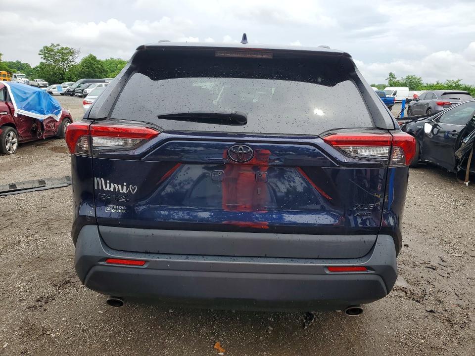 Photo 6 from auction – 2021 TOYOTA RAV4 with VIN 2T3P1RFV6MW230016