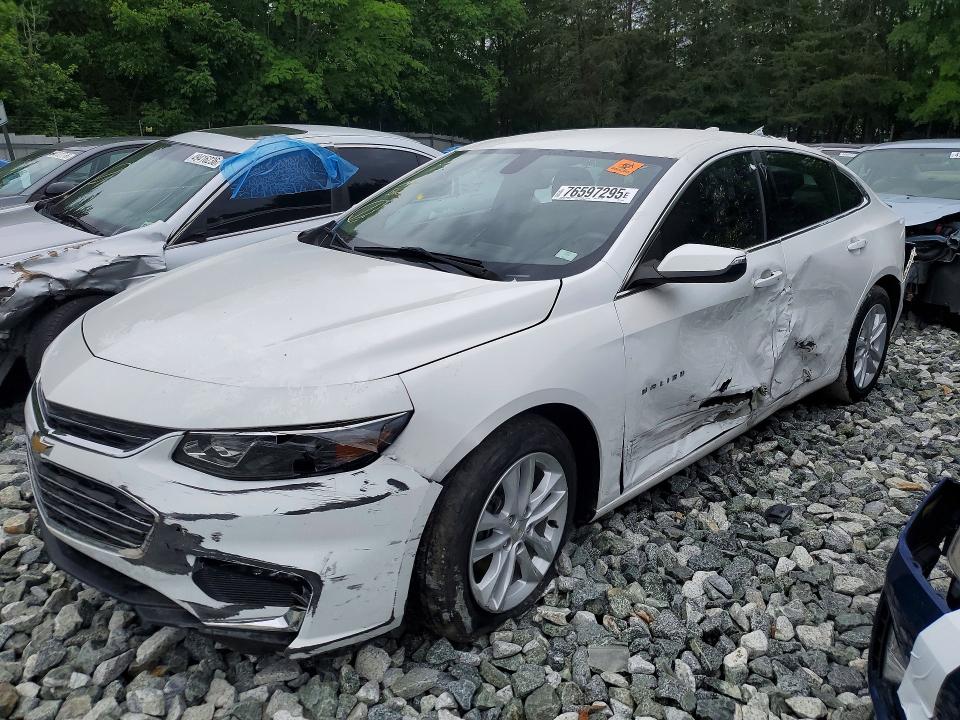 CHEVROLET MALIBU 2018 with VIN 1G1ZD5ST7JF268583 - Photo from auction