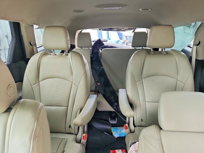 Photo 10 from auction – 2018 BUICK ENCLAVE with VIN 5GAERCKWXJJ210990