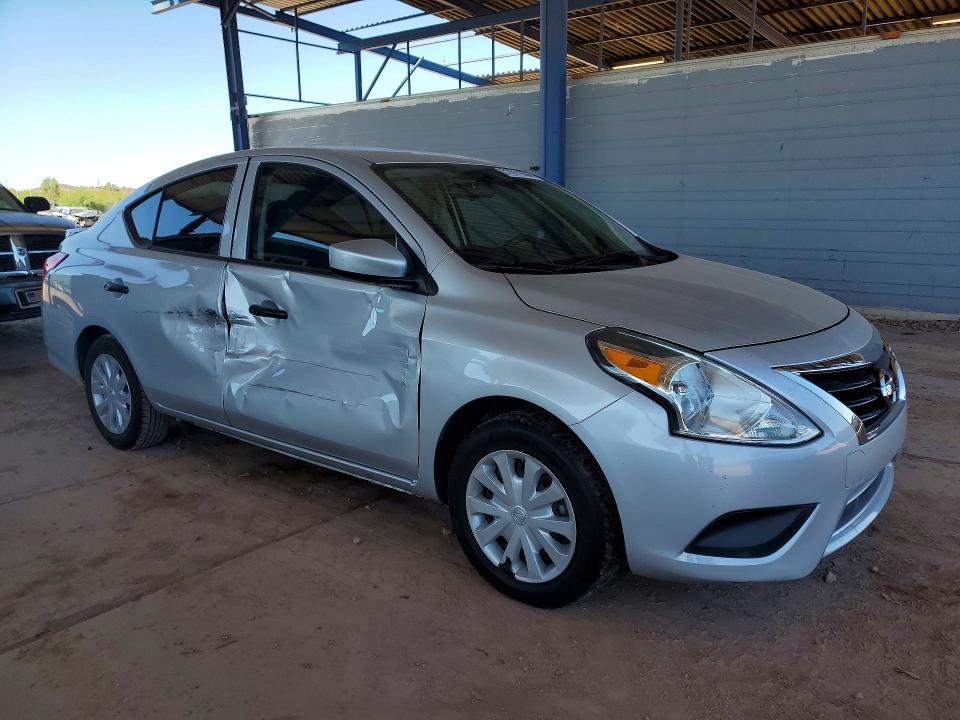 Photo 4 from auction – 2017 NISSAN VERSA with VIN 3N1CN7AP1HL847047