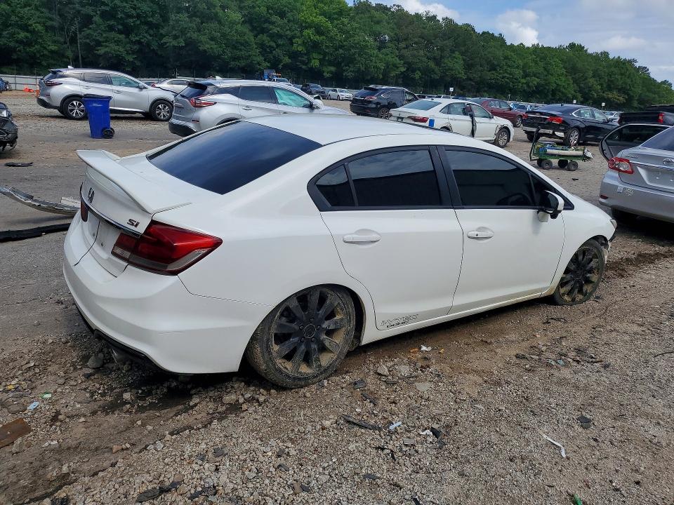 Photo 3 from auction – 2015 HONDA CIVIC with VIN 2HGFB6E50FH704233