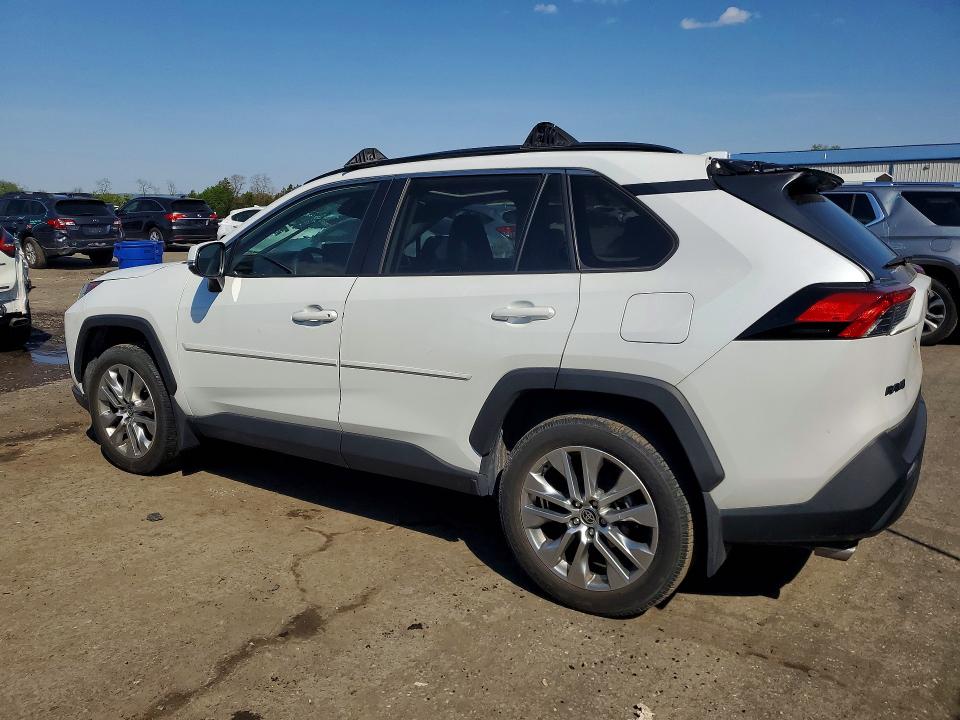 Photo 2 from auction – 2023 TOYOTA RAV4 with VIN 2T3A1RFV2PW347022