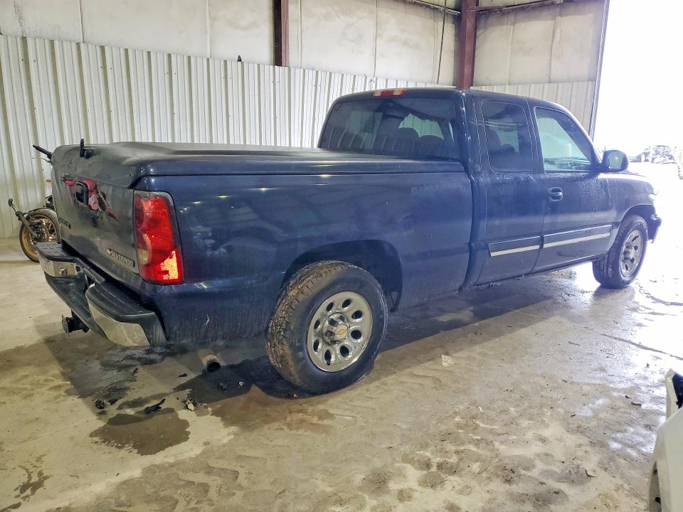 Photo 3 from auction – 2005 CHEVROLET SILVERADO with VIN 2GCEC19T251254904