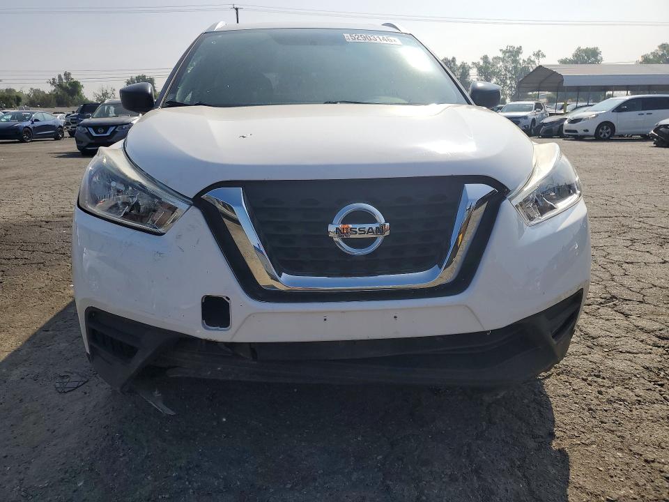 Photo 5 from auction – 2019 NISSAN KICKS with VIN 3N1CP5CU4KL560715