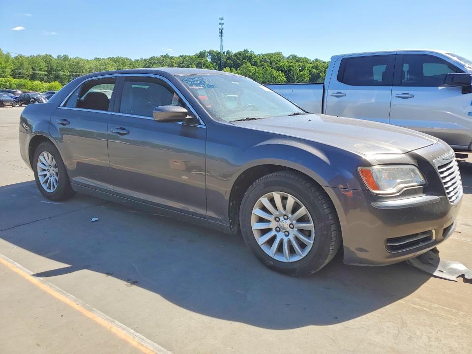 Photo 4 from auction – 2013 CHRYSLER 300 with VIN 2C3CCAAG2DH569136