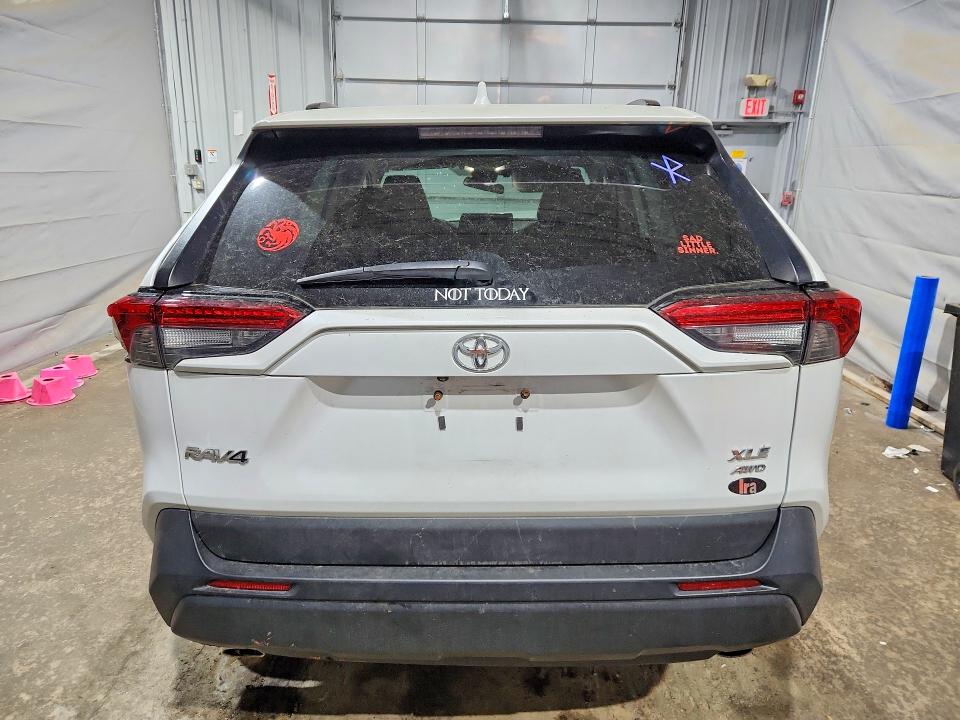Photo 6 from auction – 2025 TOYOTA RAV4 with VIN 2T3A1RFVXSW505955