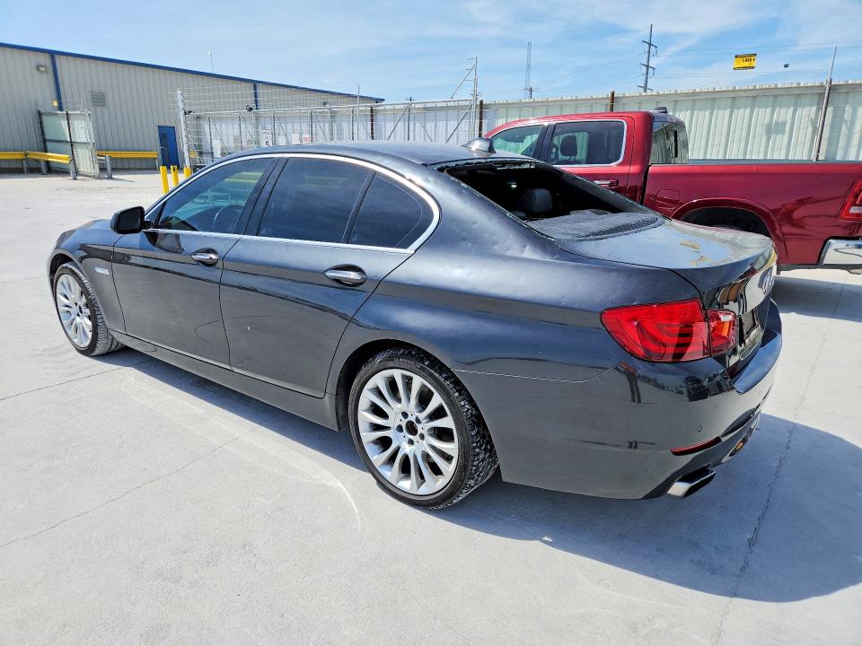 Photo 2 from auction – 2013 BMW 550 with VIN WBAFR9C57DD226561