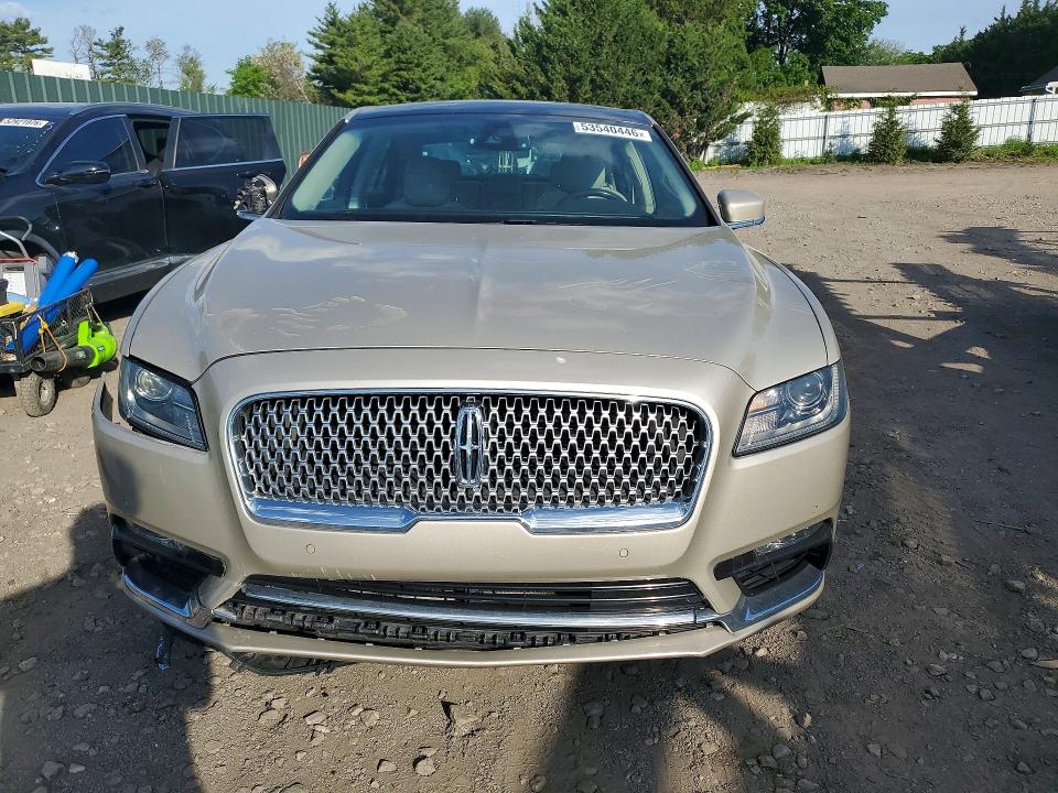 Photo 5 from auction – 2017 LINCOLN CONTINENTAL with VIN 1LN6L9NPXH5628945