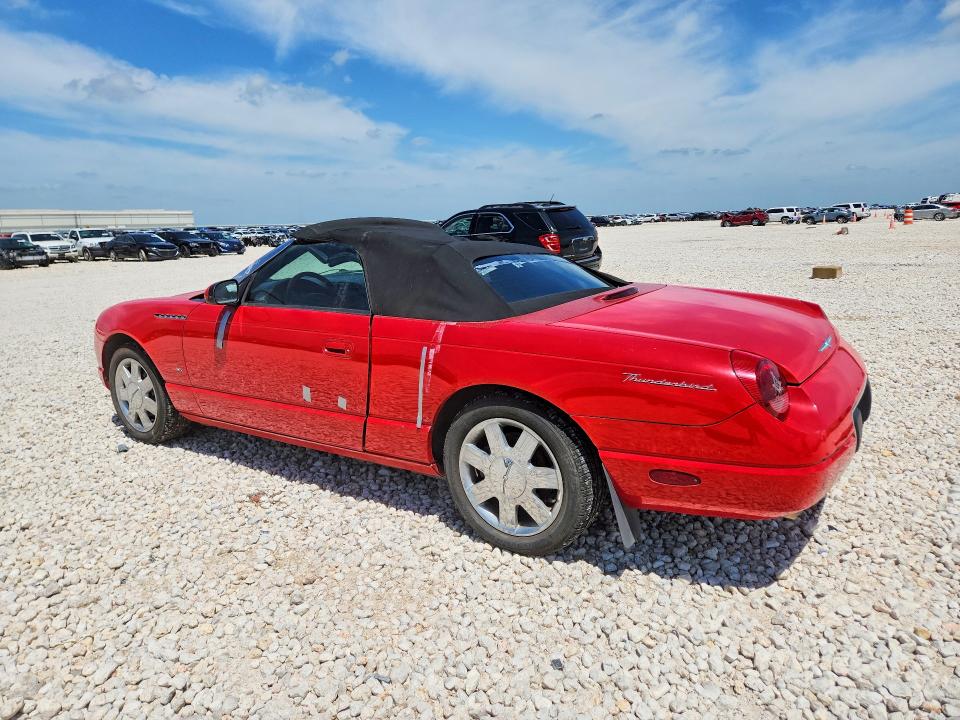 Foto 2 de la subasta – 2003 FORD THUNDERBIRD con VIN 1FAHP60A03Y103344