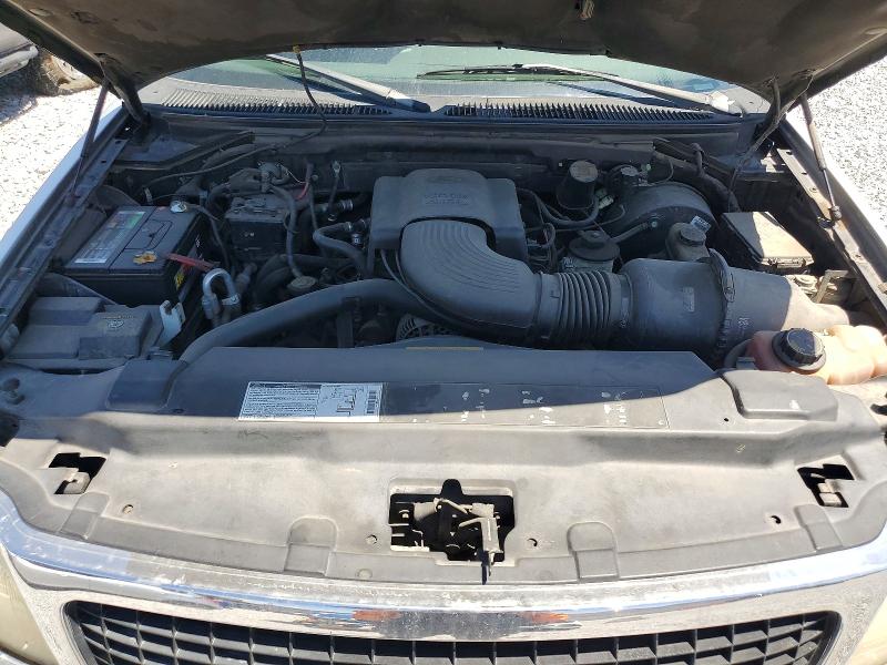 صورة رقم 12 من المزاد - 2002 FORD EXPEDITION مع VIN 1FMRU1566YLB08191