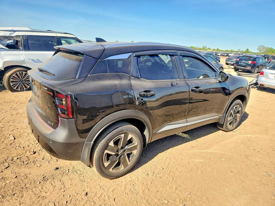 Photo 3 from auction – 2025 NISSAN KICKS with VIN 3N8AP6CB5SL437826