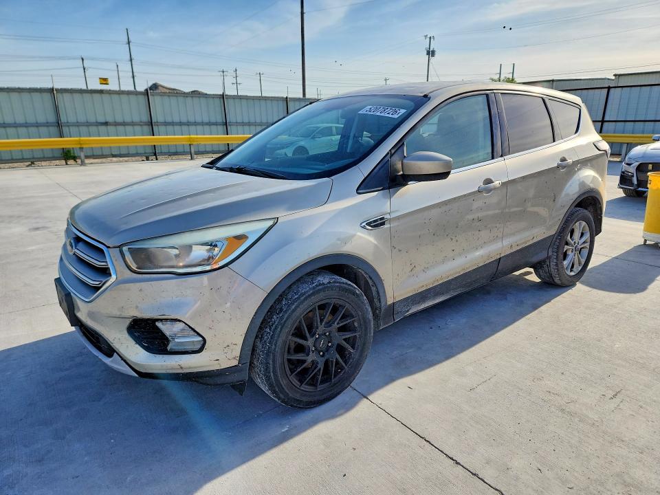 FORD ESCAPE 2017 with VIN 1FMCU0GD2HUC10383 - Photo from auction