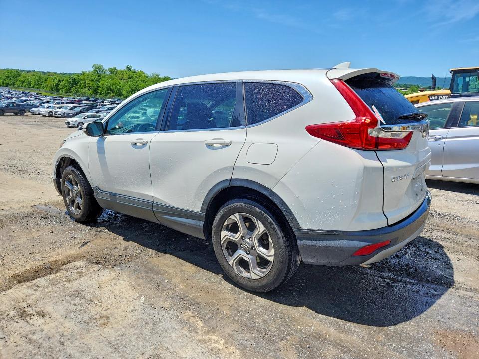 Photo 2 from auction – 2017 HONDA CR-V with VIN 2HKRW2H85HH653708