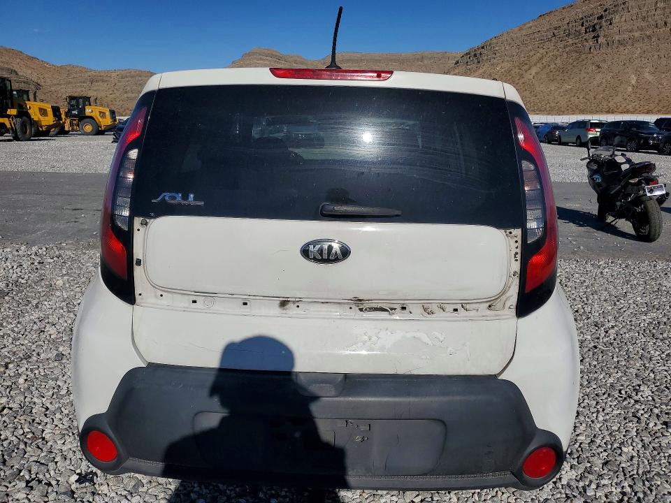 Photo 6 from auction – 2014 KIA SOUL with VIN KNDJN2A24E7052098