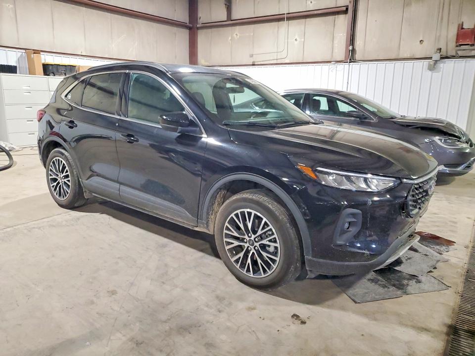 Photo 4 from auction – 2025 FORD ESCAPE with VIN 1FMCU0E16SUA36401