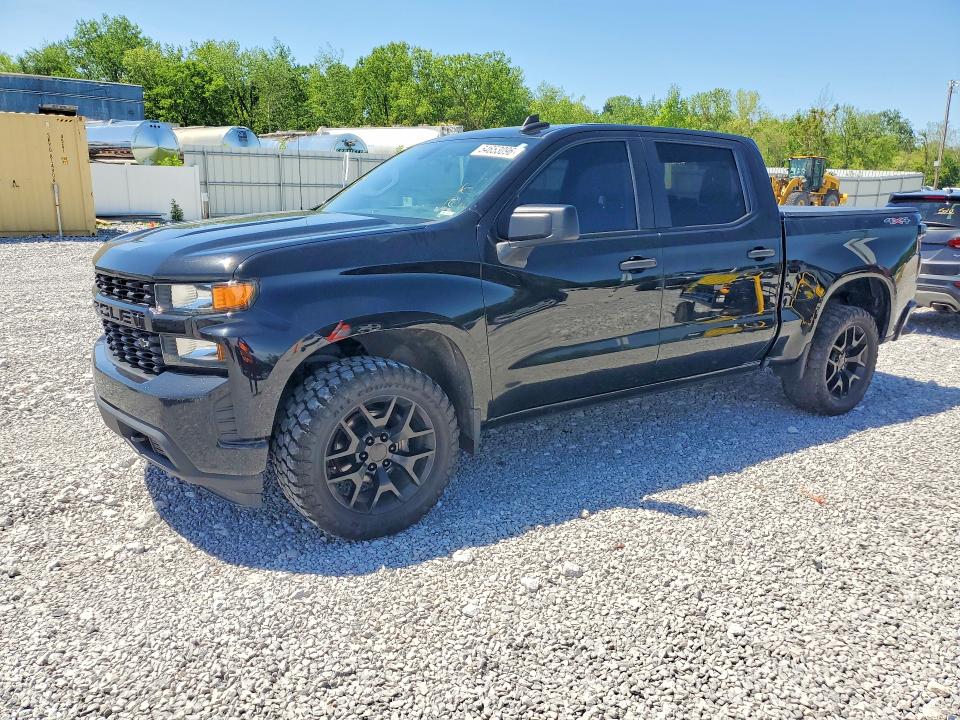 CHEVROLET SILVERADO 2021 with VIN 3GCPYBEK9MG254305 - Photo from auction